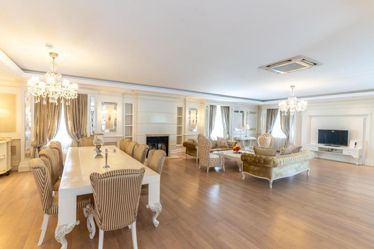 Qafqaz Riverside Hotel Gabala Exteriér fotografie A living room in a luxury apartment