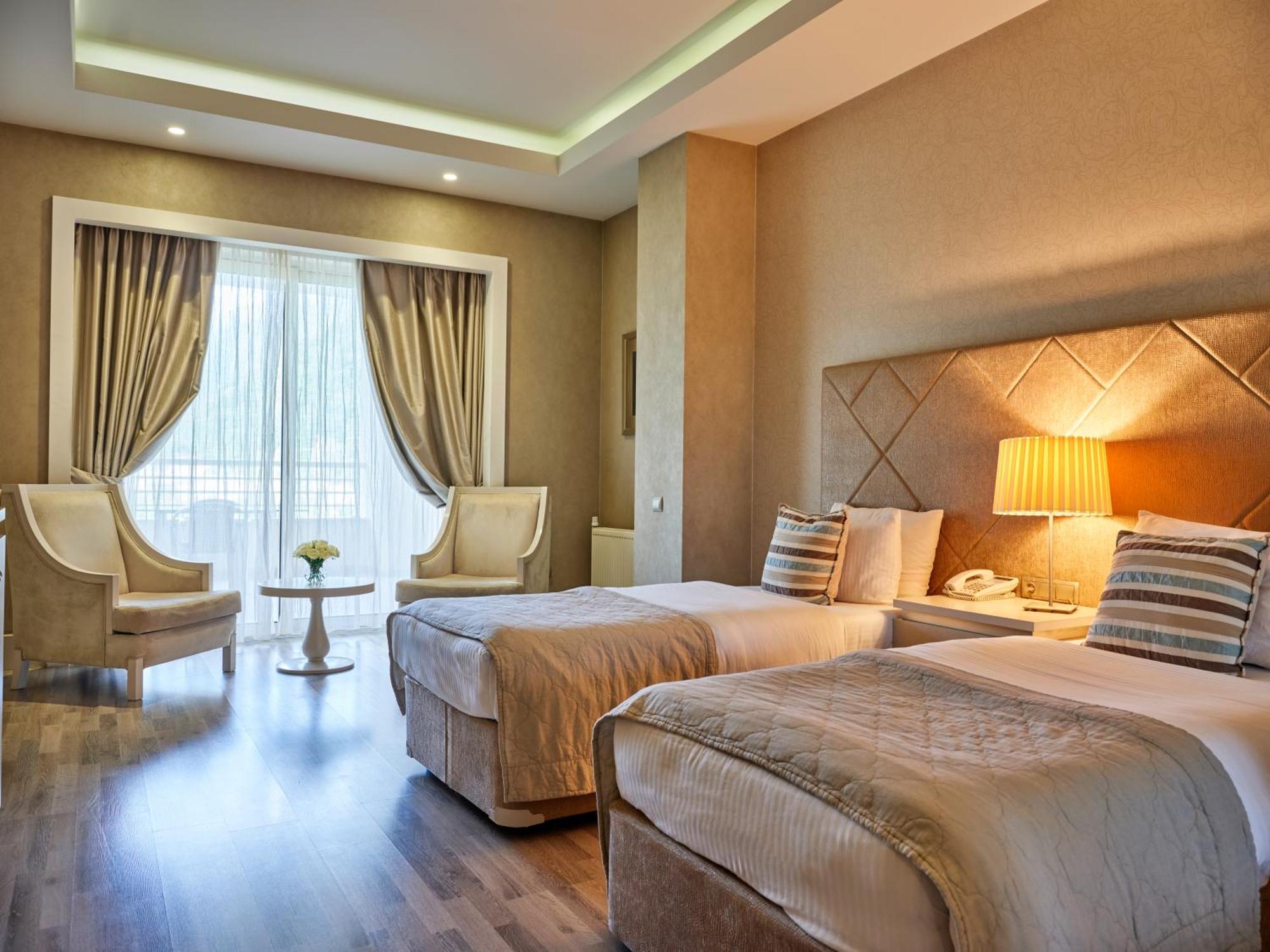 Qafqaz Riverside Hotel Gabala Exteriér fotografie Deluxe Room