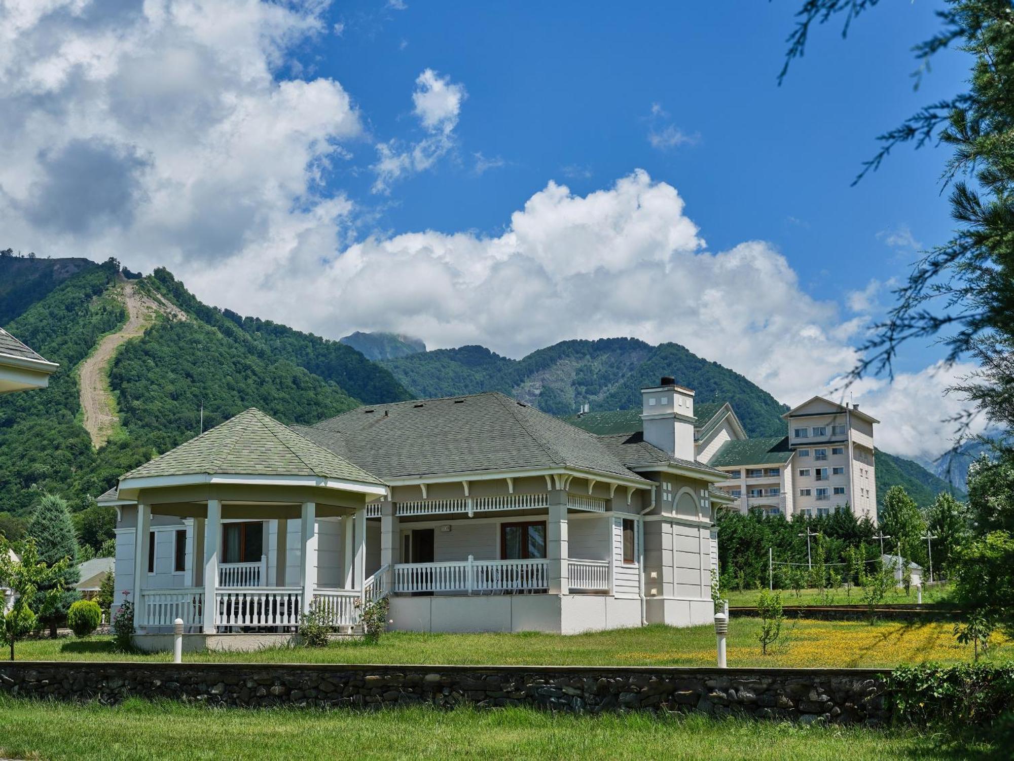 Qafqaz Riverside Hotel Gabala Exteriér fotografie